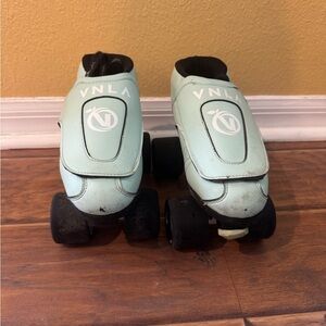 Vnla Mint Green Jam Roller Skates Size W04, M03, Women’s 4